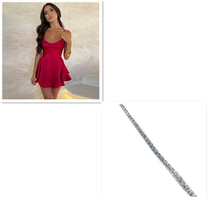 Robe Courte Élégante Femme – Satin, Dos Nu, Bretelles Fines et Lacée